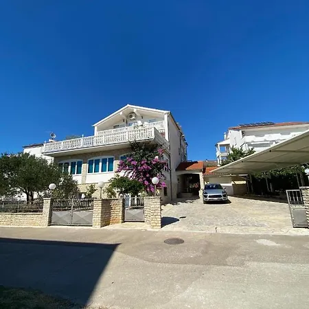 Kraljev Stanko Apartmán *